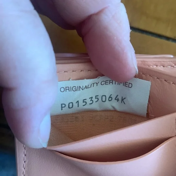 Bottega Veneta Women's Peach Pink Intrecciato Compact Trifold Wallet 609285 VGUC - Picture 13 of 13